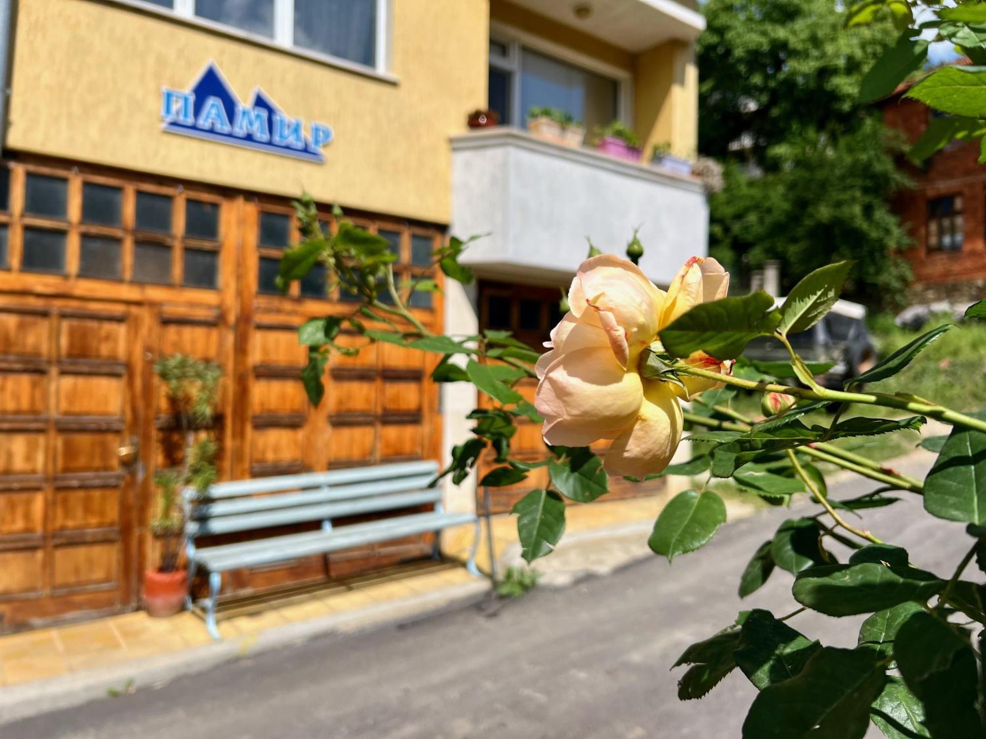 Pamir Guest House Shipkovo  Exterior photo